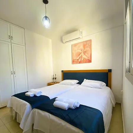 Penny's Kato Paphos