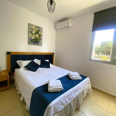 Penny's Kato Lejlighed *